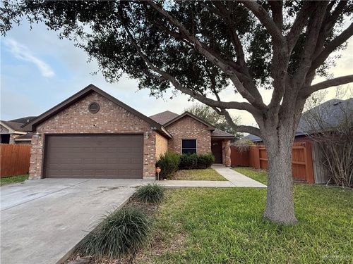 3836 Frontier Dr, Edinburg, TX, 78539-3459 | Card Image