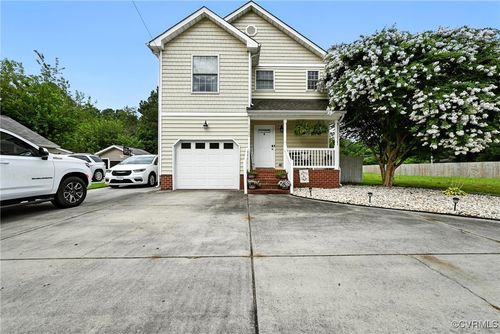 3345 King William Ave, West Point, VA, 23181-9502 | Card Image