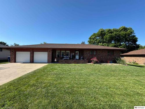 616 W 5th St, Wilber, NE, 68465-3050 | Card Image
