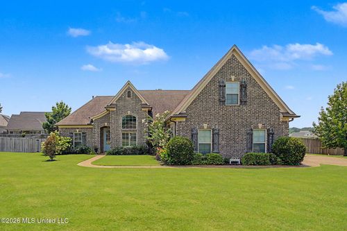 1727 Marcia Louise Dr, Southaven, MS, 38672-8541 | Card Image