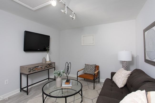 1510_Markham_MLS-42 | Image 36