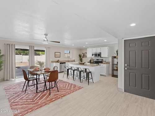 1129 N Weld Cir, Mesa, AZ, 85203-4726 | Card Image