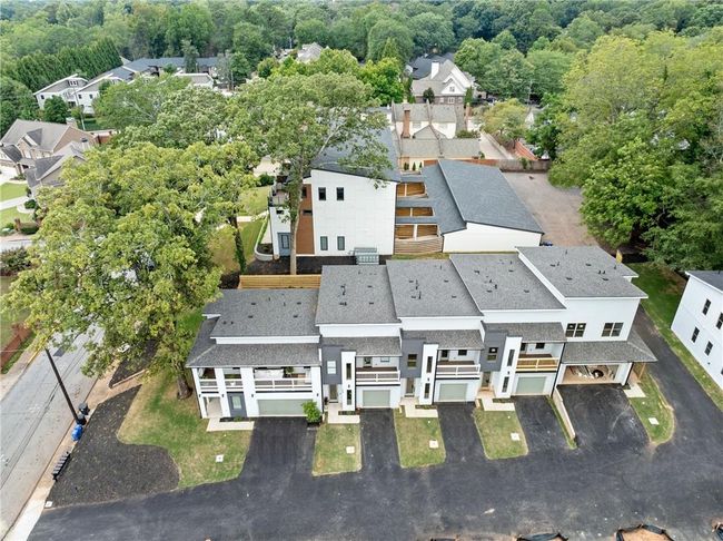 372 Forrest Ave, Townhouse with 3 bedrooms, 3 bathrooms and null parking in Gainesville GA | Image 4