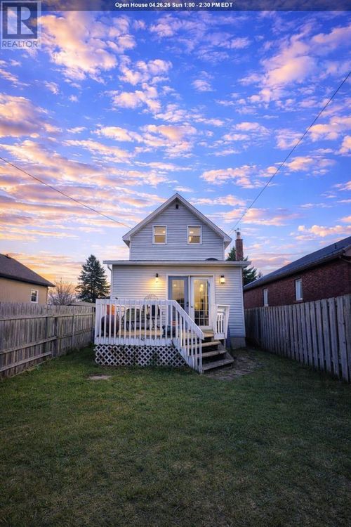 1317 Home Ave, Thunder Bay, ON, P7E3B8 | Card Image