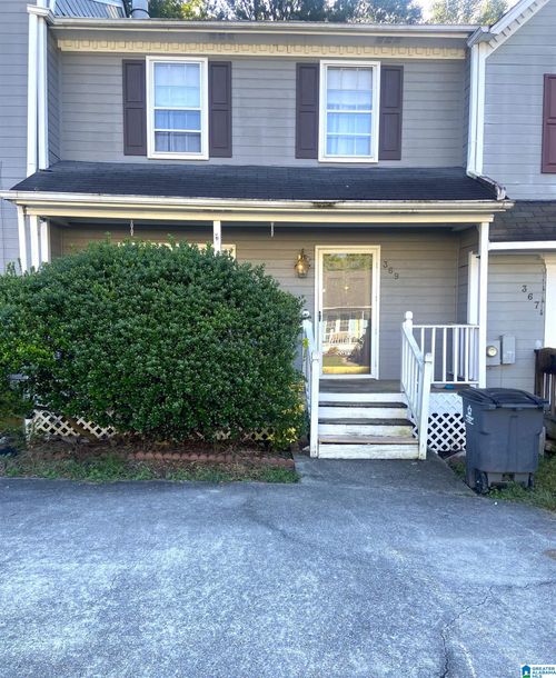 369 Jamestown Manor Dr, Gardendale, AL, 35071-4673 | Card Image