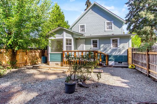 238 Gilbert Ave, Glendale, OR, 97442-9664 | Card Image