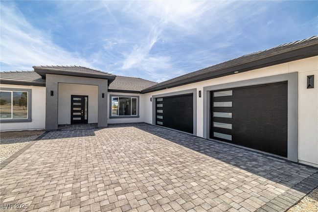 421 W Simkins Rd, House other with 4 bedrooms, 4 bathrooms and null parking in Pahrump NV | Image 4