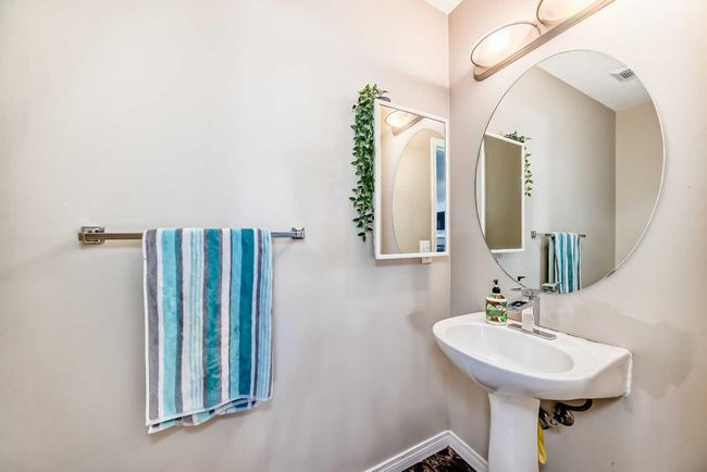 42 Evansford Grove Nw, House other with 4 bedrooms, 4 bathrooms and 4 parking in Calgary AB | Image 15