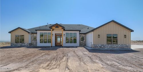 6035 Dusty Prints Road, Las Cruces, NM, 88007 | Card Image