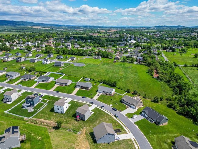306 Coyote Run, House other with 4 bedrooms, 3 bathrooms and null parking in BROADWAY VA | Image 63