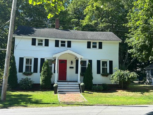 2 Salem St, Exeter, NH, 03833-1620 | Card Image