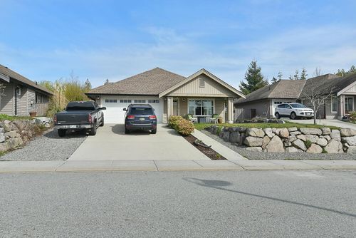 6234 Kevins Rd, Sechelt, BC, V7Z0V2 | Card Image