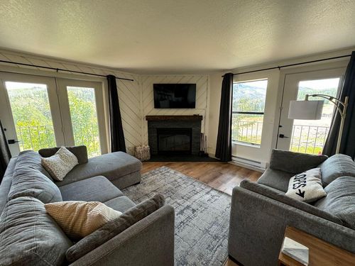 a211-464 N Highway 143, Brian Head, UT, 84719 | Card Image