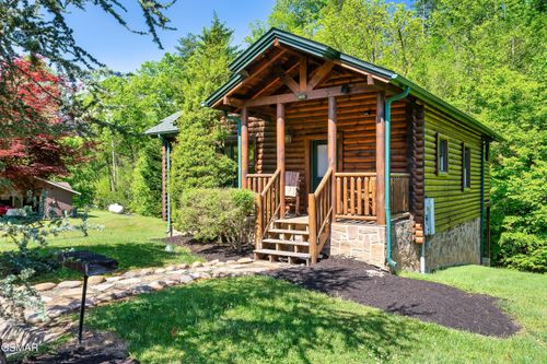 511 Houser Rd, Gatlinburg, TN, 37738-5237 | Card Image