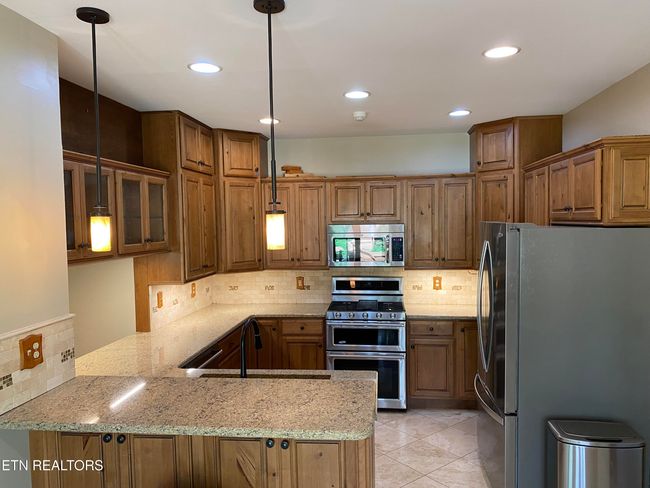 118 Mohawk Rd, House other with 4 bedrooms, 3 bathrooms and null parking in Oak Ridge TN | Image 8