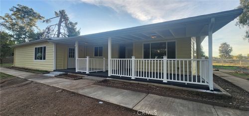 33155 Buckwheat Rd, Menifee, CA, 92584-9406 | Card Image