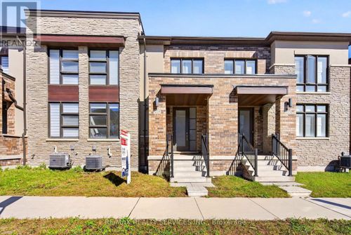 225 Coronation Rd, Whitby, ON, L1P0H6 | Card Image