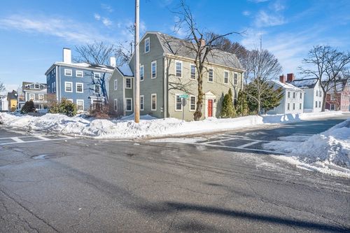 1 Hancock St, Newburyport, MA, 01950-3112 | Card Image