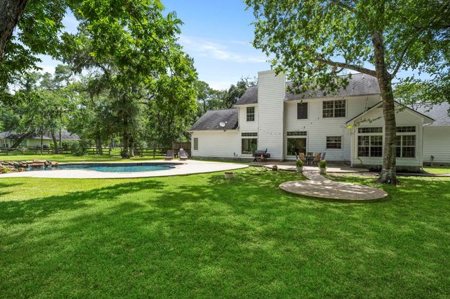 13502 E Brazos Bend Dr, House other with 5 bedrooms, 4 bathrooms and 2 parking in Needville TX | Image 40