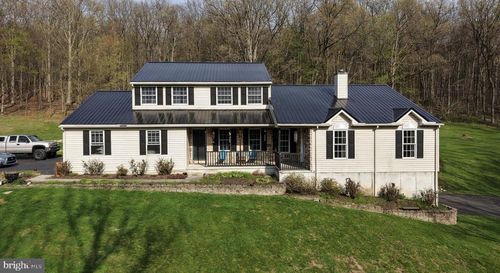 75 Clemens Rd, FLEETWOOD, PA, 19522-9016 | Card Image