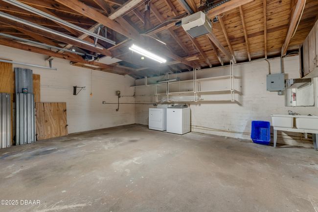 808 S Beach St, House other with 3 bedrooms, 3 bathrooms and null parking in ORMOND BEACH FL | Image 50