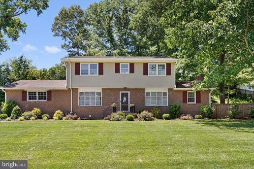 10538 Greene Dr, LORTON, VA, 22079-3537 | Card Image