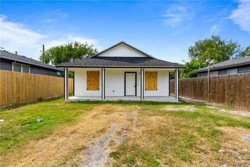 3121 Eisenhower Street, Corpus Christi, TX, 78416 | Card Image