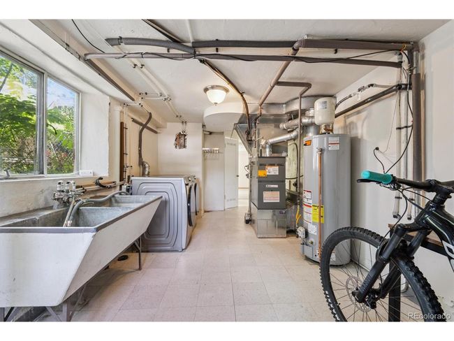 1497 S Garfield St, House other with 3 bedrooms, 2 bathrooms and null parking in Denver CO | Image 17
