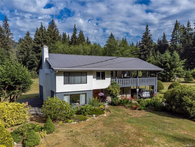 1301 Sayward Rd, House other with 5 bedrooms, 3 bathrooms and 6 parking in Sayward BC | Image 72