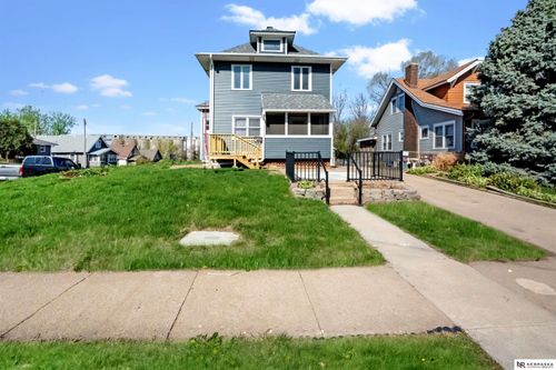 3224 S 32nd Ave, Omaha, NE, 68105-4013 | Card Image