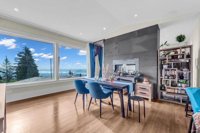 1162 Millstream Rd, House other with 6 bedrooms, 5 bathrooms and 2 parking in West Vancouver BC | Image 23