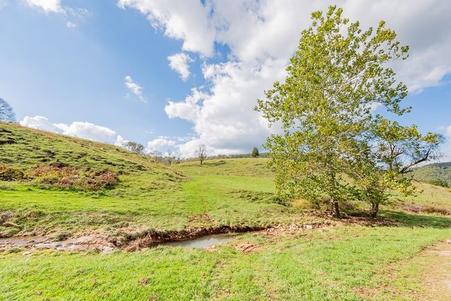 214 Comers Creek Rd, Home with 0 bedrooms, 0 bathrooms and null parking in Sugar Grove VA | Image 58