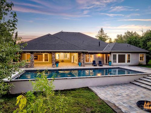 103 S Alder Ln, Eagle, ID, 83616-5682 | Card Image