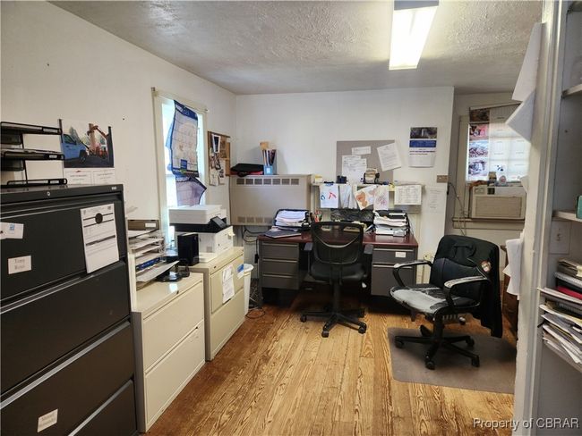 Upstairs office/room 1 | Image 27