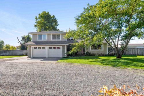 8920 Maple Dr, Pasco, WA, 99301-1631 | Card Image