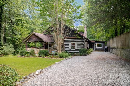 2506 Anders Dr, Hendersonville, NC, 28791-1704 | Card Image