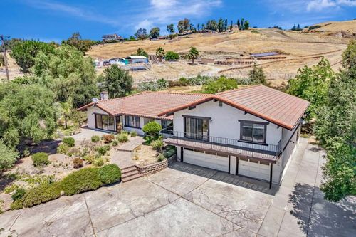 15231 Skyview Drive, San Jose, CA, 95132 | Card Image