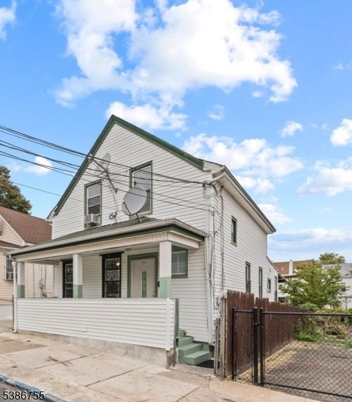 339 Paxton St, Paterson, NJ, 07503-2421 | Card Image