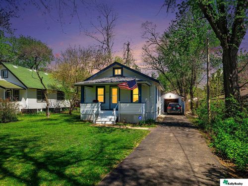 2619 Benson Gardens Boulevard, Omaha, NE, 68134 | Card Image