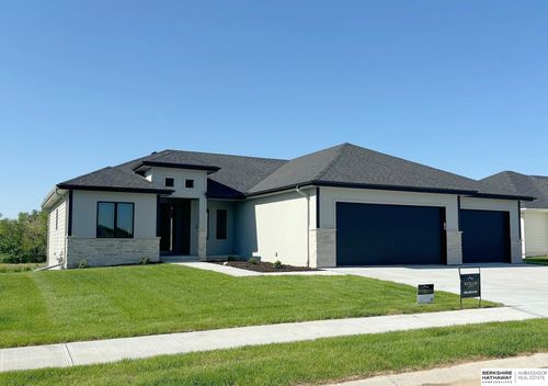 21825 Parkview Dr, Gretna, NE, 68028 | Card Image