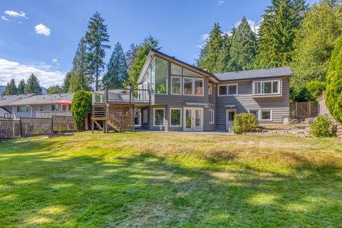 923 Prospect Ave, North Vancouver, BC, V7R2M2 | Card Image