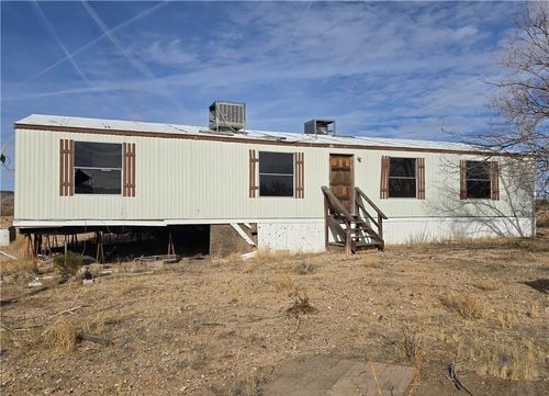 6057 W Kit Dr, Golden Valley, AZ, 86413-9507 | Card Image