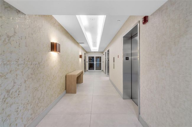 APT-2401 - 1250 S Miami Ave, Condo with 2 bedrooms, 2 bathrooms and null parking in Miami FL | Image 30