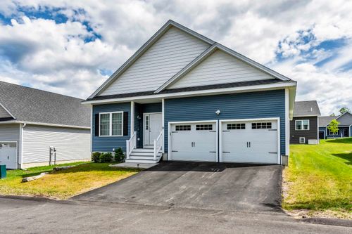 23-9 Venus Way, Pelham, NH, 03076-2126 | Card Image