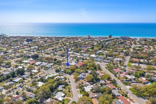 302 San Marco Dr, VENICE, FL, 34285-3127 | Card Image