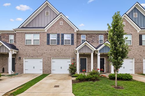 3307 Deerchase Cir, Murfreesboro, TN, 37129-1584 | Card Image