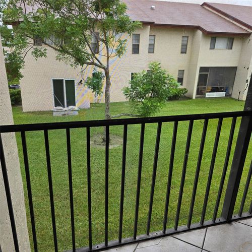 apt-e9-7931 Southgate Blvd, North Lauderdale, FL, 33068-1139 | Card Image