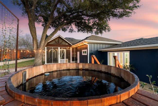Perfect for relaxing in the warmth of summer or the chill of winter | Image 28