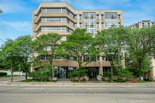 107-66 Bay St S, Hamilton, ON, L8P4Z6 | Card Image