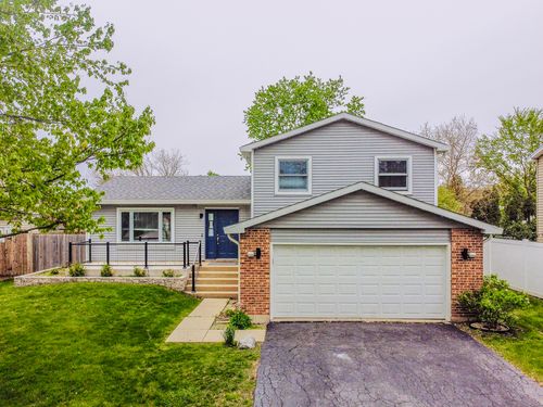 106 S Elroy Ave, Bartlett, IL, 60103-4219 | Card Image
